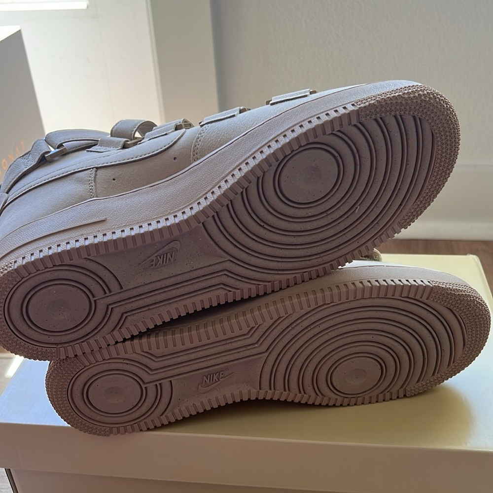Nike Air Force 1 High '07 SP Billie Eilish Mushroom - Picture 4 of 10